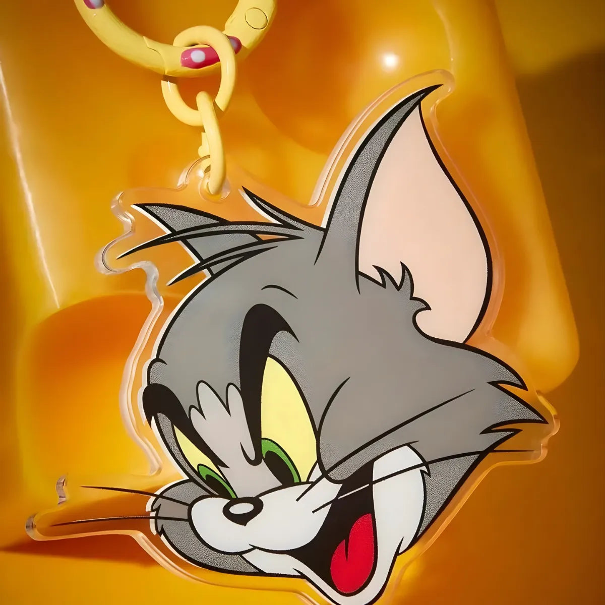 Chaveiro Tom e Jerry 3D Miniatura Queijo Dourado Rosa