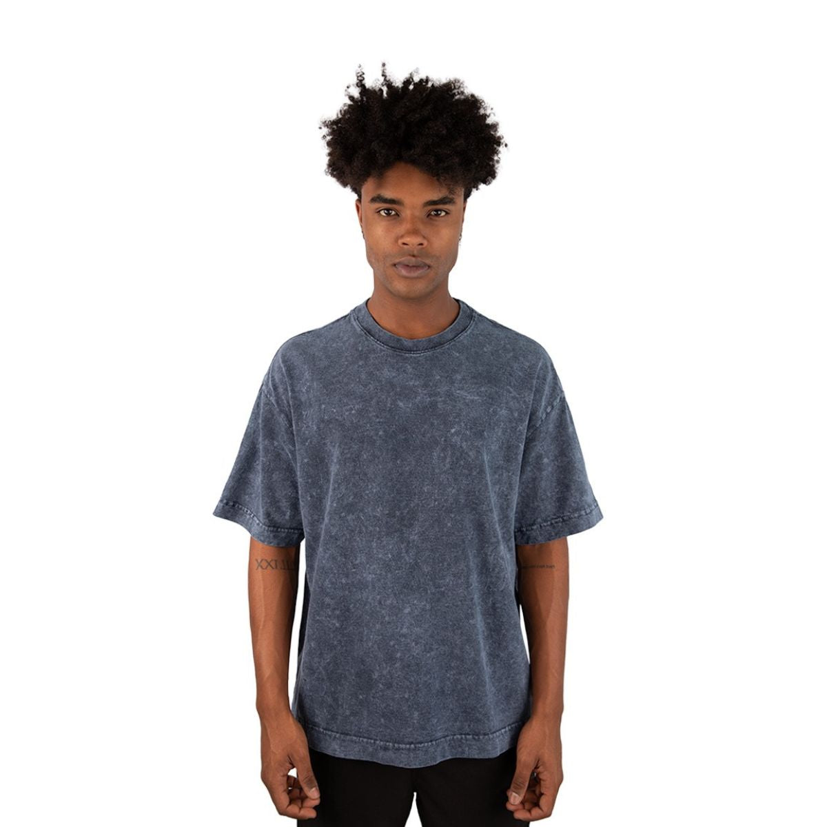 Camiseta Oversized Ample Básica – Azul Naval Mármore