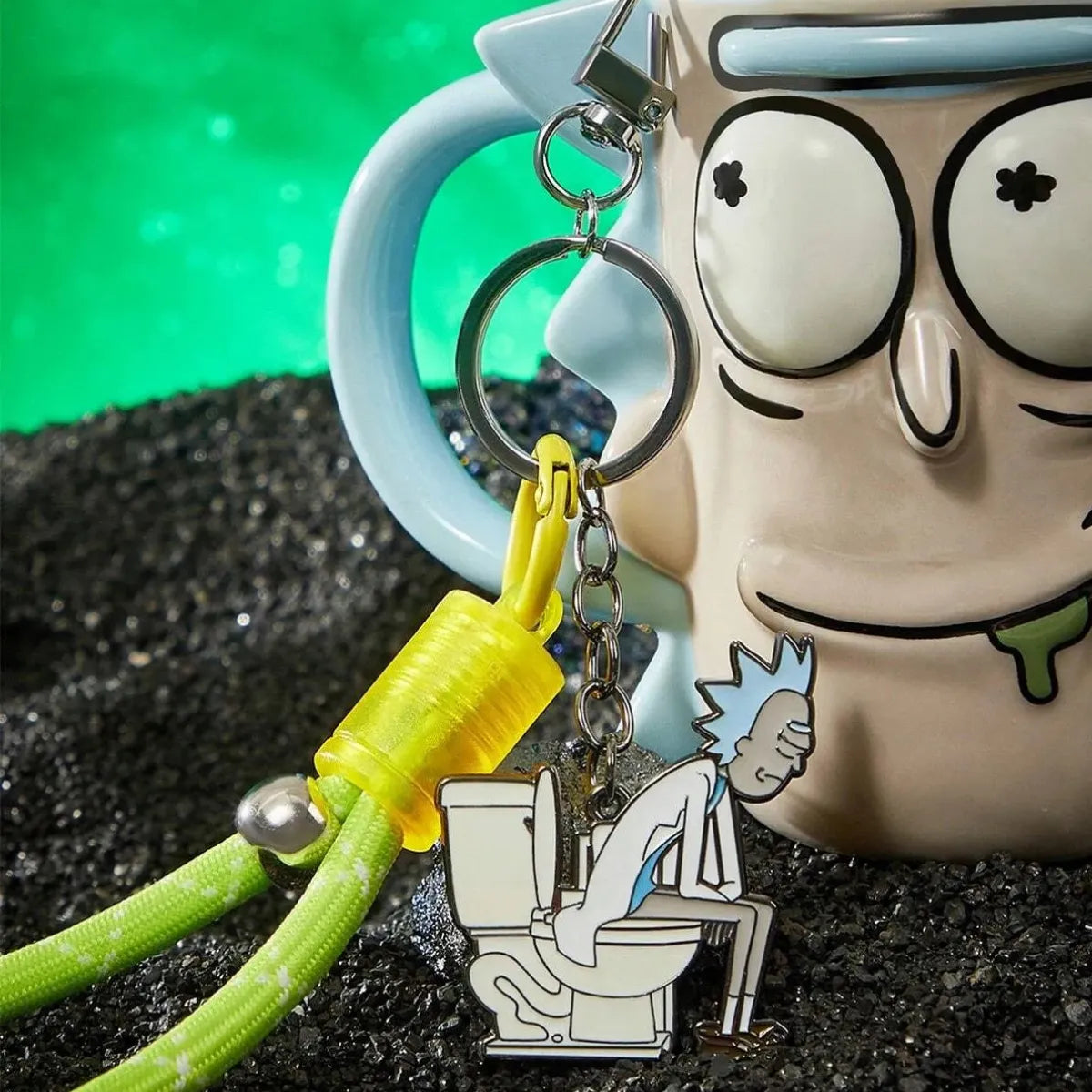 Chaveiro Rick and Morty Metal Cordão Neon Amarelo Verde