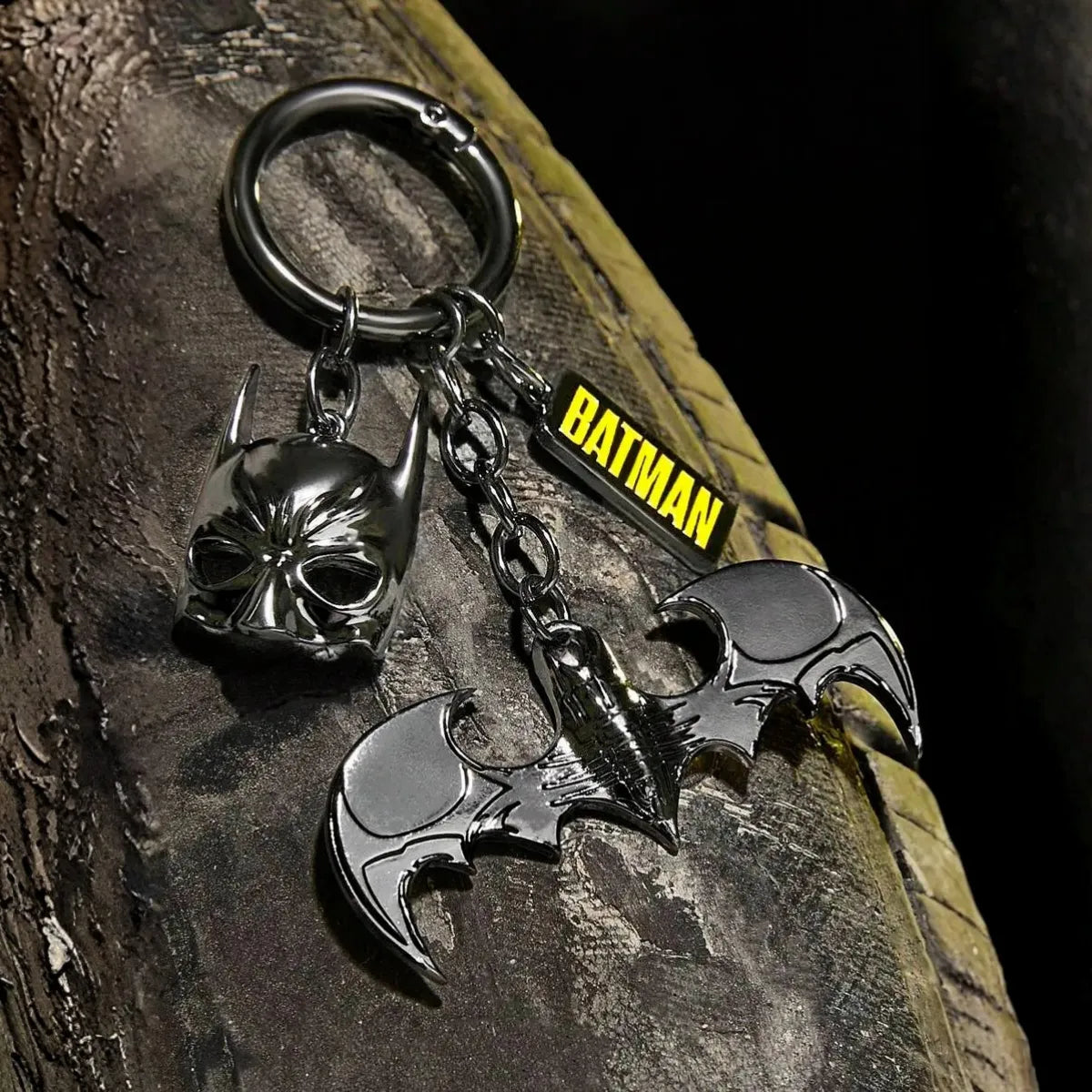 Chaveiro Batman Metal Mascara Batarang Preto